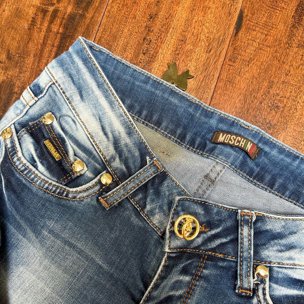 Authentic Moschino jeans✨
